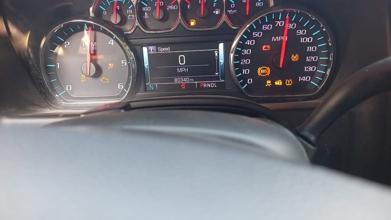 تاهو موديل 18 فول مواصفات ب

صور الحادث موجوده جاملغ امامي وخلفي بسيط راسلني واتس اب ادزلك صور الحادث 

مراوس ويا تاهو 22 او 23 

الاتصال ***********
