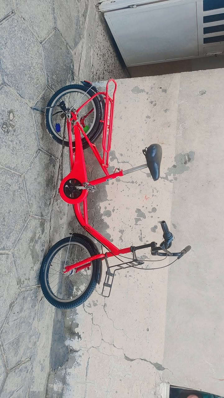 باسكل. حجم 20. اخو جديد 
نضيف كلش.   سعره 75. بي مجال قليل
***********. تصال. او واتساب
او عقل ادخلك خاص
