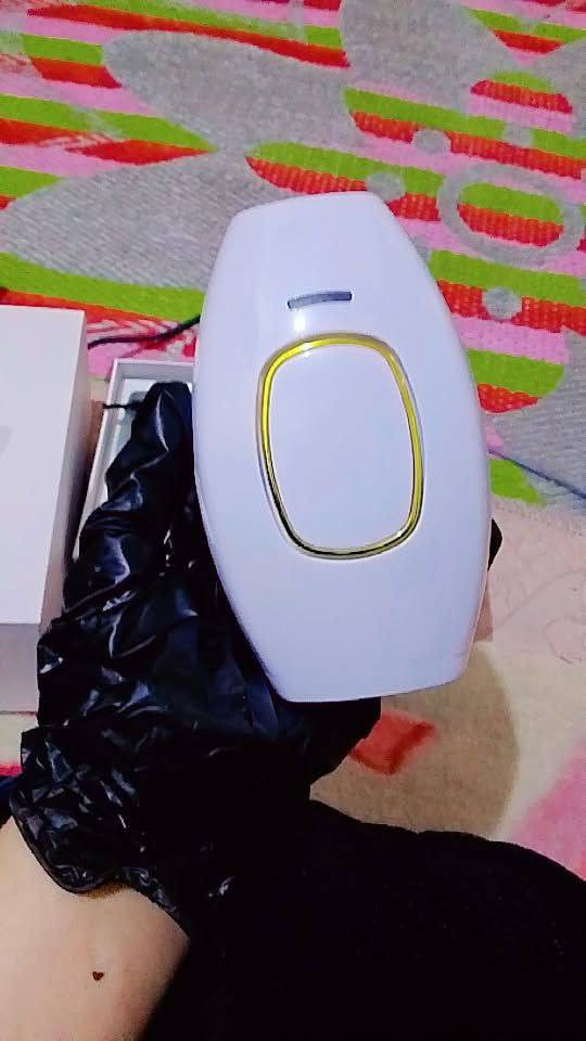 مرحبا بنات 
عندي هذا الليزر جديد اخذته قبل شهر ما استخدمته صار عندي حمل مااكدر استخدمة بعد 
نتائجة زينه ومجربة للامانه ويفيد الي يسون ادامة رخيص ونتائجة حلوة 
بارد وبي اكثر من 500 ضربة  يعني يكفي 2 اخوات 
اخذتة ب150 اريدة 75 
وبي مجال توصيل عليه مجاني 
الي تريدة تراسلني


**إذا كنت صاحب هذا الإعلان وتريد حذفه لأي سبب، رجاءا أرسل رسالة إلى الدعم الفني**