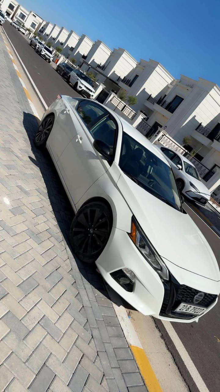 Nissan Altima 2020 مواسفات SR پیشی کەپسە بئ ارباگ چاملخ لای سکن بۆیاخ دوو جئی تعدیلی هەیە سحری ١٣٧$ مجالەکی کەم أربيل, العراق


**إذا كنت صاحب هذا الإعلان وتريد حذفه لأي سبب، رجاءا أرسل رسالة إلى الدعم الفني**