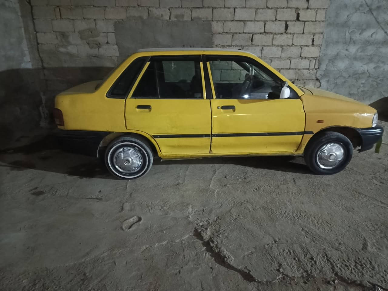 سلام عليكم شباب سياره للبيع راعي مابيه مديل2009اسعر13وبيه مجال الي يريده ايخابر ***********
