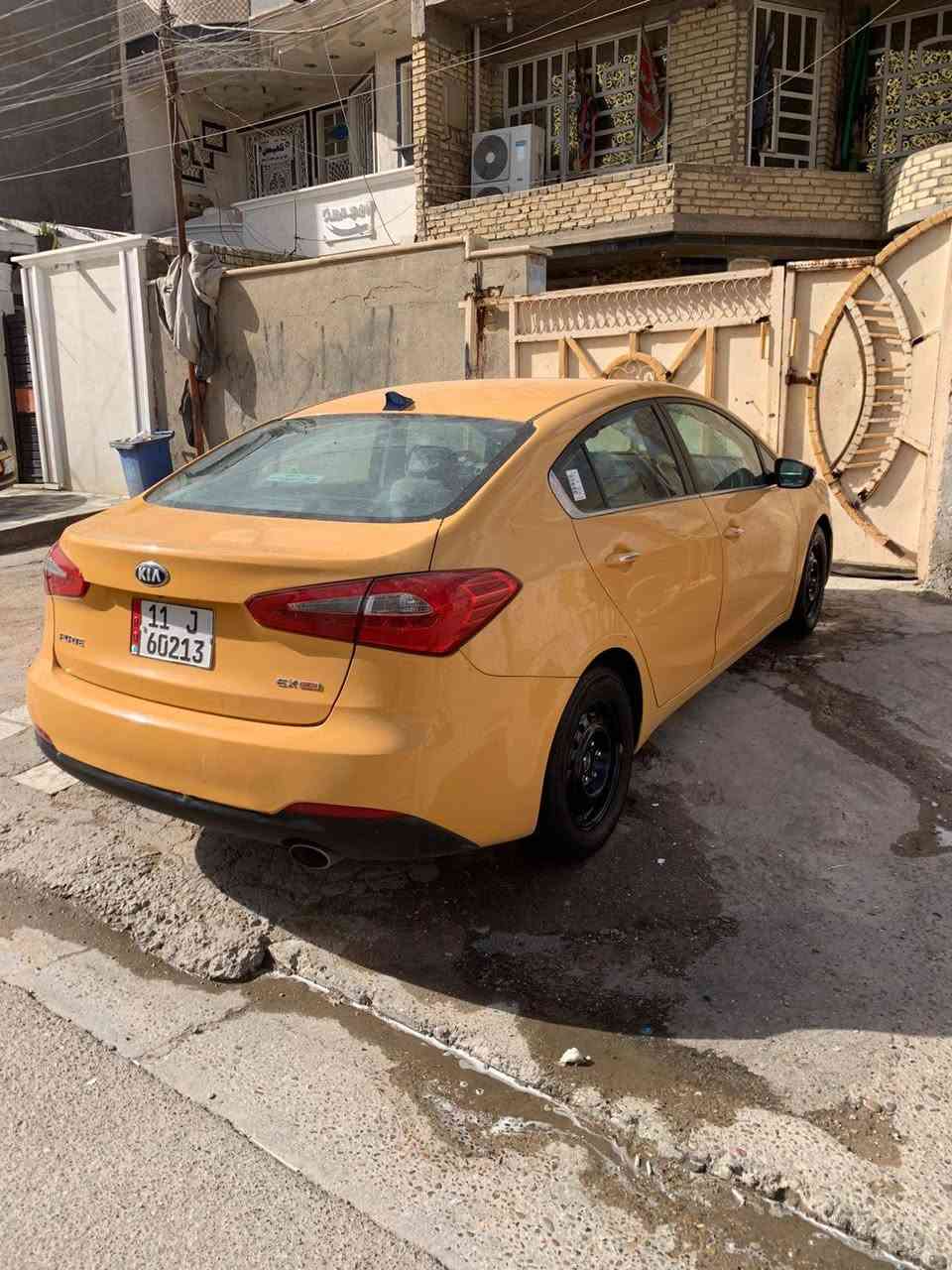 السلام عليكم كيا فرتي موديل 2014سيار فول مواصفات
كشنات تدفه تبريد 
تبريد قطعتين 🥶
مري شفط
بصمت ابواب 
اشاير ترحيب
بصمه 
سلايت
 كشن كهرباهي 
خزن ميموري 
سياره صبغه جديد صدر امامي خلفي جديد تخم تاير جديد مدوشمه جديد صبغ ويل جديد  
السعر 110  بيه مجال حك الجيه
المكان بغداد بدون حادث من امريكة حالوب  ثلاث قطعة بنيد قمارة قبق جنطة فقط
رقم الهاتف ***********
