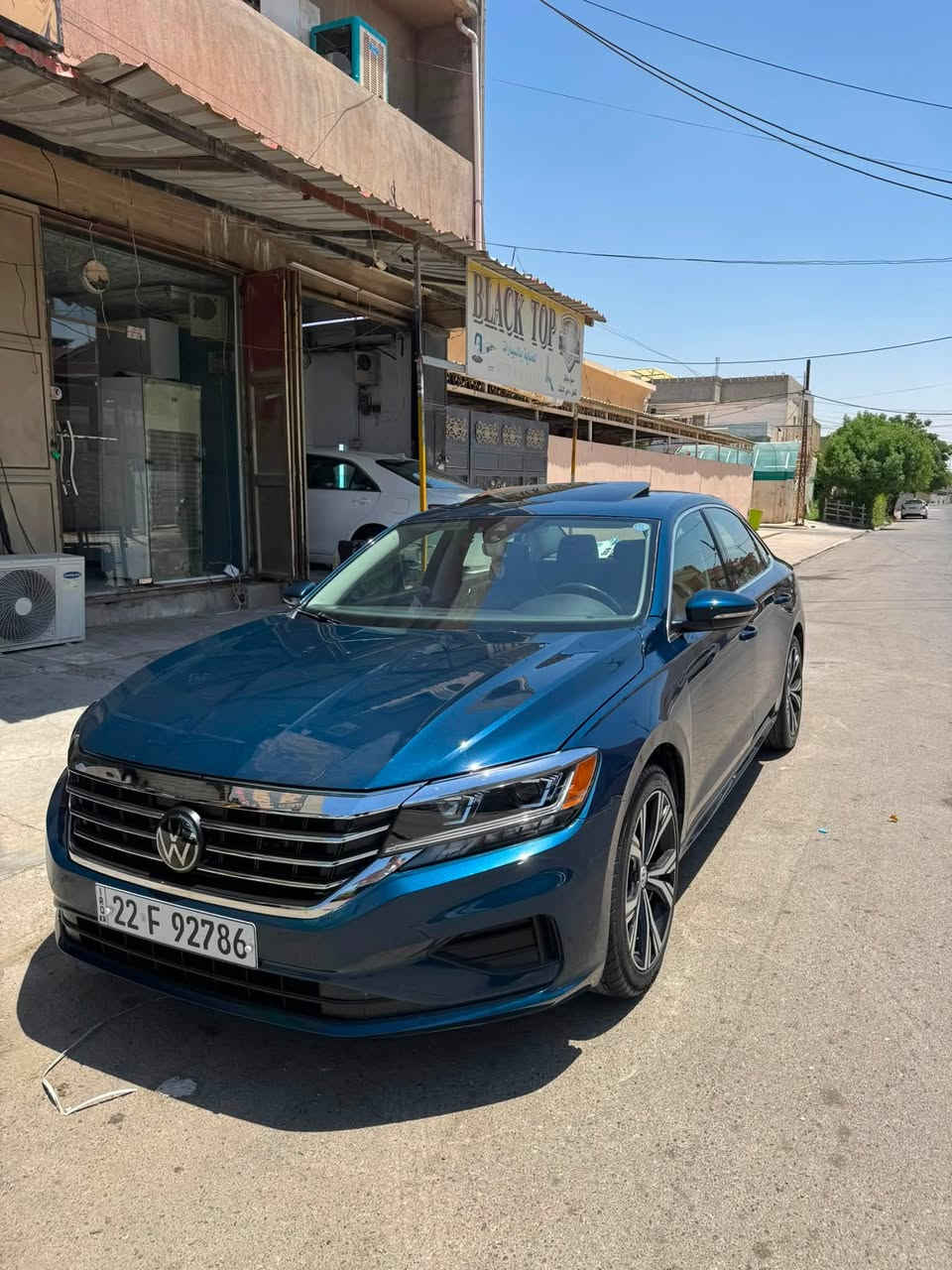 باسات 2022 se plus فول مواصفات
سعر 160

بيه جاملخ وبنيد بدون ايرباك فقط بردة 
باسمي سنوية جديدة
ماشية 25 ميل 
بيه كابون بنزين
كير محرك كله شرط بدون عيب
مكان سيارة كركوك
***********
