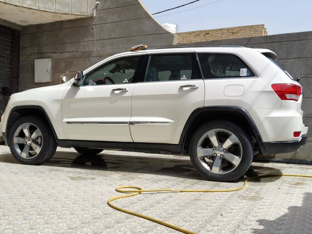 السَلٱمٌ عـَلـْيگمّ-ۈرحـْمّـٌة ٱللـّہ ﯙبُرگـّاتہ
جيب الاريدو 2011
رقم كربلاء تحويل مباشر
سياره جاهز م̷ـــِْن كلشي
 كير مكينه 
تخم تاير
حدادية
سونار موجود بل منشور
سعر 150 وبيه مجال
ذي قار _ الشطره ***********
