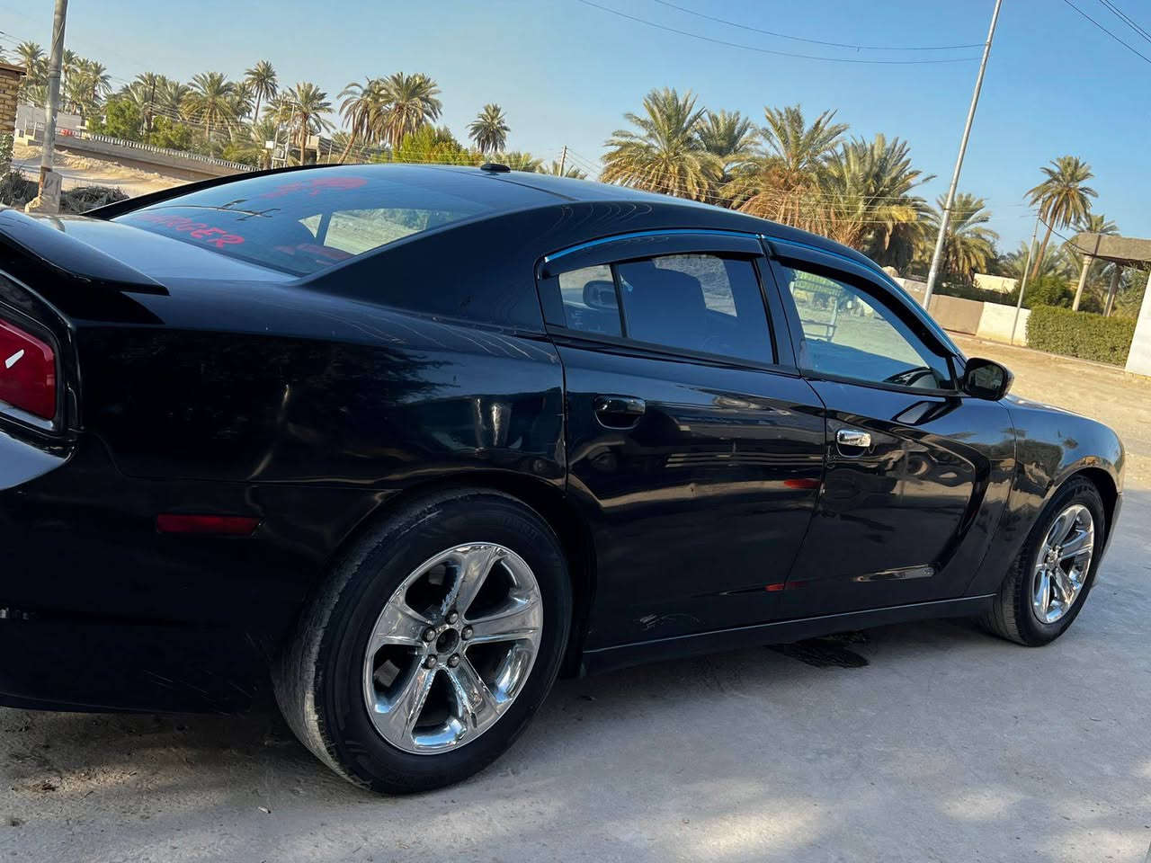 السلام وعليكم
جارجر 2013 فول مواصفات فتحة 
رقم بغداد تحويل ثاني يوم 
مامشتغلة ع الخط
ااسيارة بيهة ثلاث قطع
ربع الجاملغ الخلفي جهة اليمين والباب الخلفي مبدل اصلي وجاملغ امامي ايمن
السيارة موجودة كربلاء طويريج 
السعر 148وبيهة مجال
غير متواجد ع النت مكلف بالنشر 
رقم اتصال واتساب ‏‪***********‬‏
