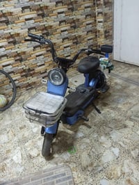 دراجه كهربائية الاستفسار اتصل عله الرقم التالي 07704559520