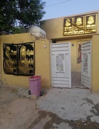 بيت للبيع • حي البتول • قريب الشارع