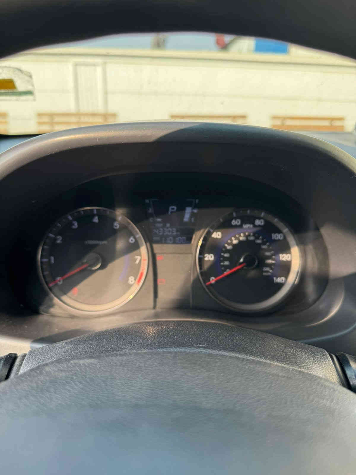 السلام عليكم 
من رخصة مدير الكروب المحترم اكسنت موديل (٢٠١٤) حادث جاملغ ايمن وبنيد نفسهن معمرات لان الضربيه خفيفه كير محرك صدر خلفي امامي كله جديد تخم تاير السعر ٩٣$ ورقه وبيه مجال حك الجيه العنوان بياع غير متواجد على الفيس الآن مكلف بالنشر رقم ابو السياره 

***********

+964 770 455 5310
