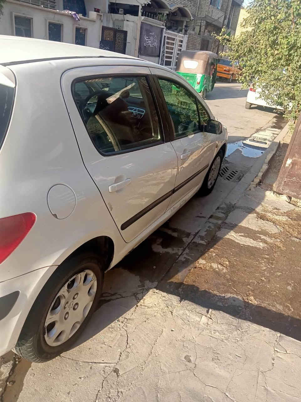 سلام عليكم بيجو فرنسي موديل ٢٠٠٥ سياره باسمي محرك كير تخم تاير جديد سياره لجماليه سنويه ل ٢٠٣١ العنوان بغداد الأمين السعر
٤٧ وبيهه مجال
***********

