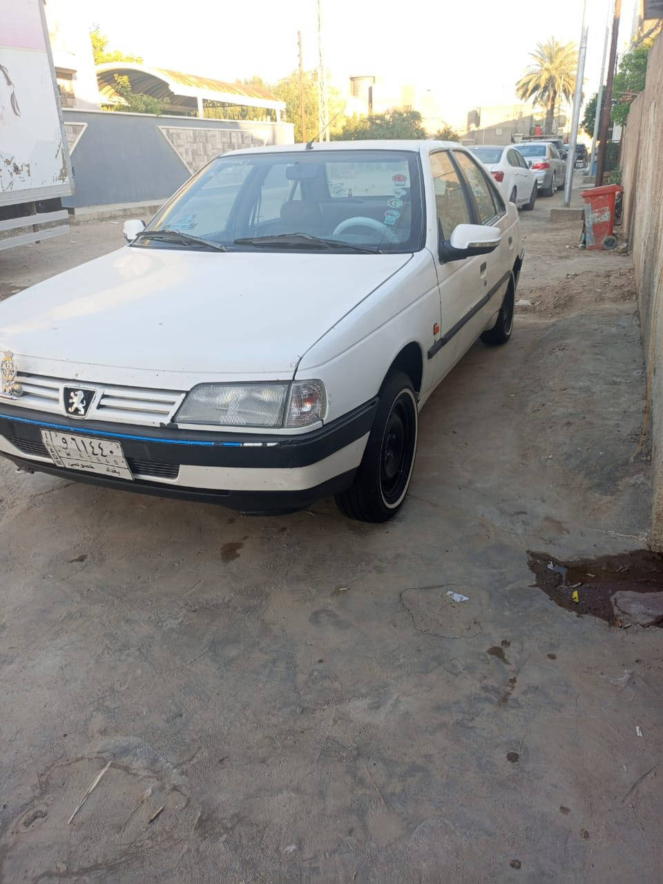 السلام عليكم من رخصة الادمن بيجو 405مكفوله كفالة عامه من كلشي كير او مكينه او تجم تاير تدفه او تبريد ويه السويج والداخل عسلي اي نقص ماكو العنوان بابل السعر عله الخاص الرقم ***********
