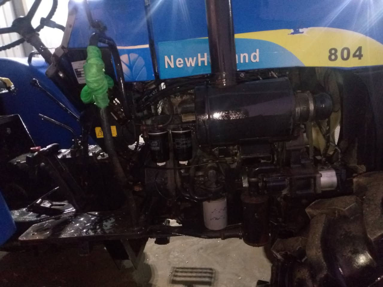 تركتر صيني موديل 2014 سنويه 2028 رقم سليمانيه كفاله عامه كير محرك اكسن رفع عازقه كلها شغاله كهربائيات فول مكان واسط الزبيديه السعر جدا مناسب للشراي ***********
