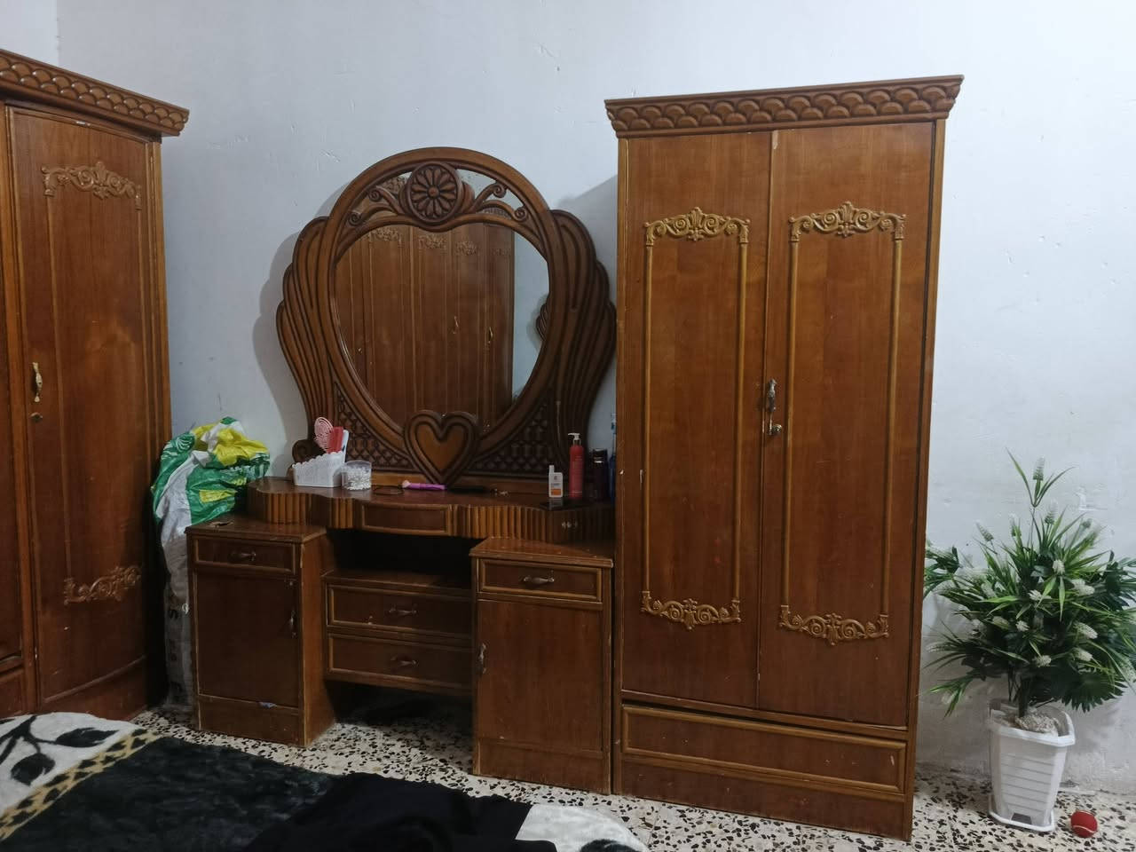 السلام عليكم غرفه جديده للبيع وخشب الجربايه موجوده ذني هالطايحات السعر 300 وبيها مجال الغ قرفه تز كام


**إذا كنت صاحب هذا الإعلان وتريد حذفه لأي سبب، رجاءا أرسل رسالة إلى الدعم الفني**