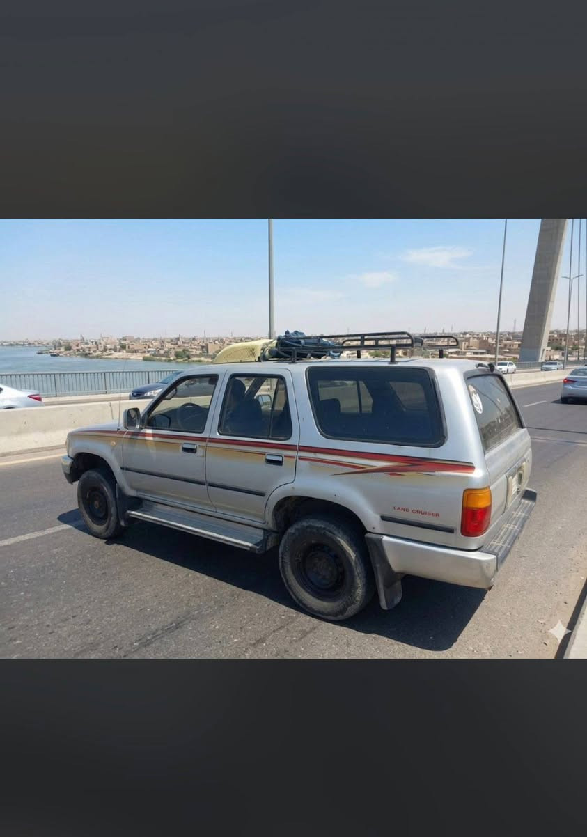 السلام عليكم للبيع تيوته فور رنر دخول جديد مزاد كمركي تبريد ثلج سبلت شادله بصمه تشغيل عن بعد محرك كير ابلاد حداديه السعر 50 اوبيه مجال العنوان البصره الزبير الاستفسار علا الرقم *********** رقم بصره انكليزي موديل 2000
