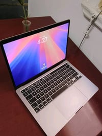 🍏 Apple MacBook Pro M1 (2020) | ملك الأداء والأناقة المطلقة ✨ لكل المص...