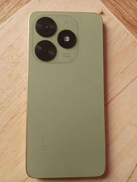 تكنو • ذاكرة ٦٤ • نضيف