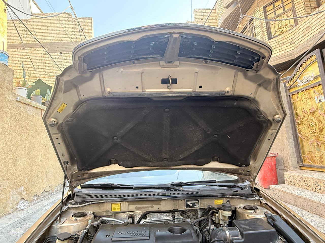 سيارة جيلي موديل 2012 للبيع مكفولة محرك وكير كفالة عامة وشخطات  خفيفة كما موضح في الصورة السيارة تحويل ثاني يوم السعر 57 وبيهة مجال 
 ***********
***********
