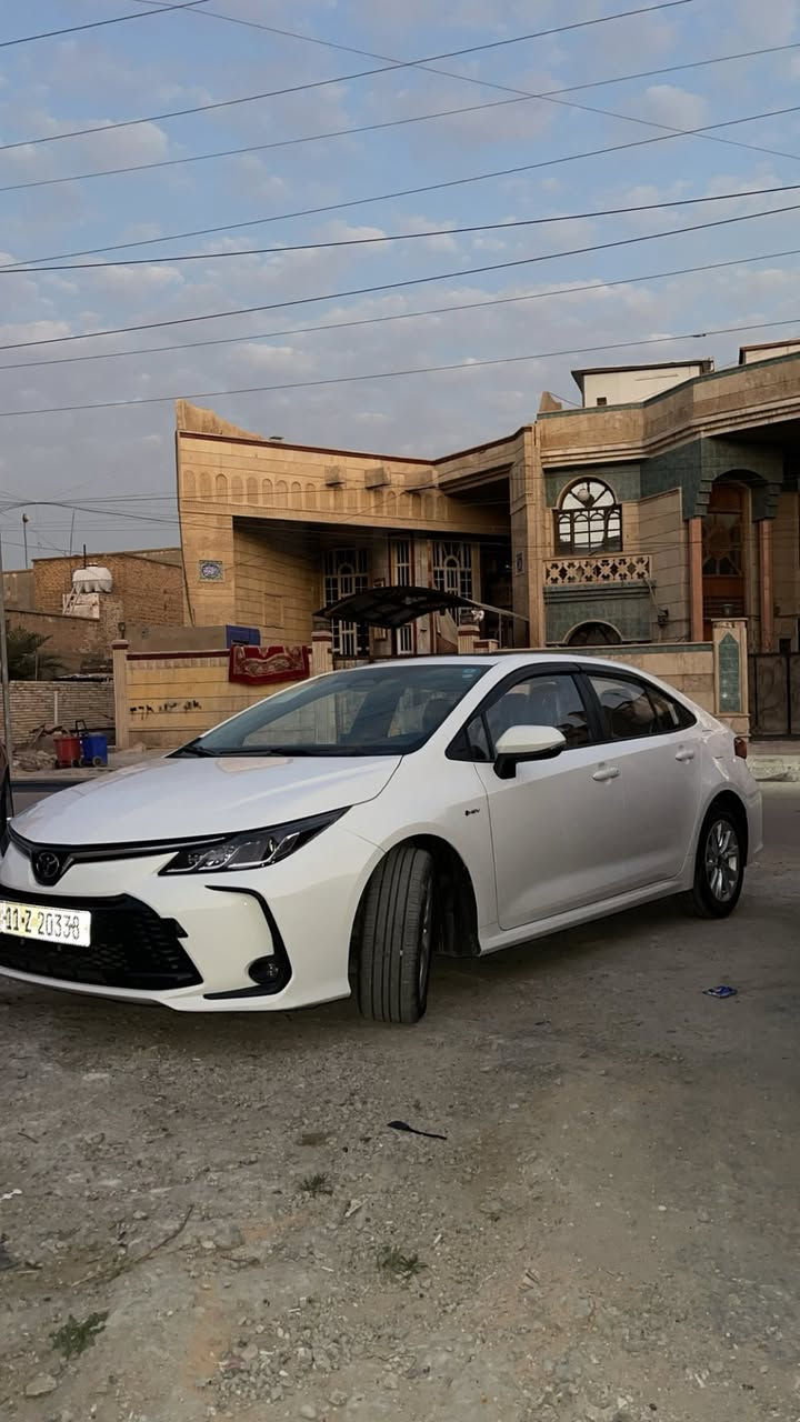 السلام عليكم 
كورلا هايبرد 2025
1/1 
ماشيه 16 الف 
155$
***********
