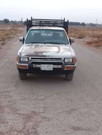 معلومات ناقصة • للتواصل