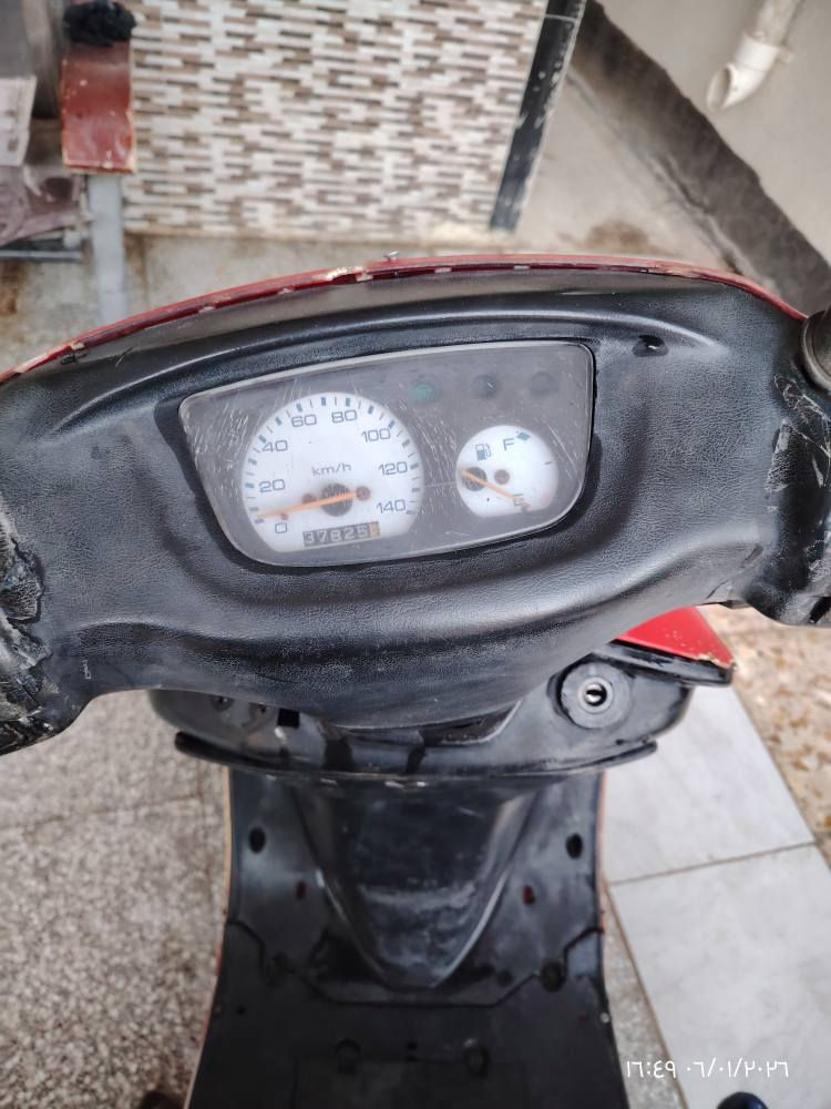 السلام عليكم دراجة فراشة للبيع
دراجة مجفته مرتين كلشي شغال بيه تشتغل سلف وهندر
كهربائيات كلها شغاله رايده ب 325 و بيه مجال مكاني بصرة كرمه علي ابو صخير
***********
