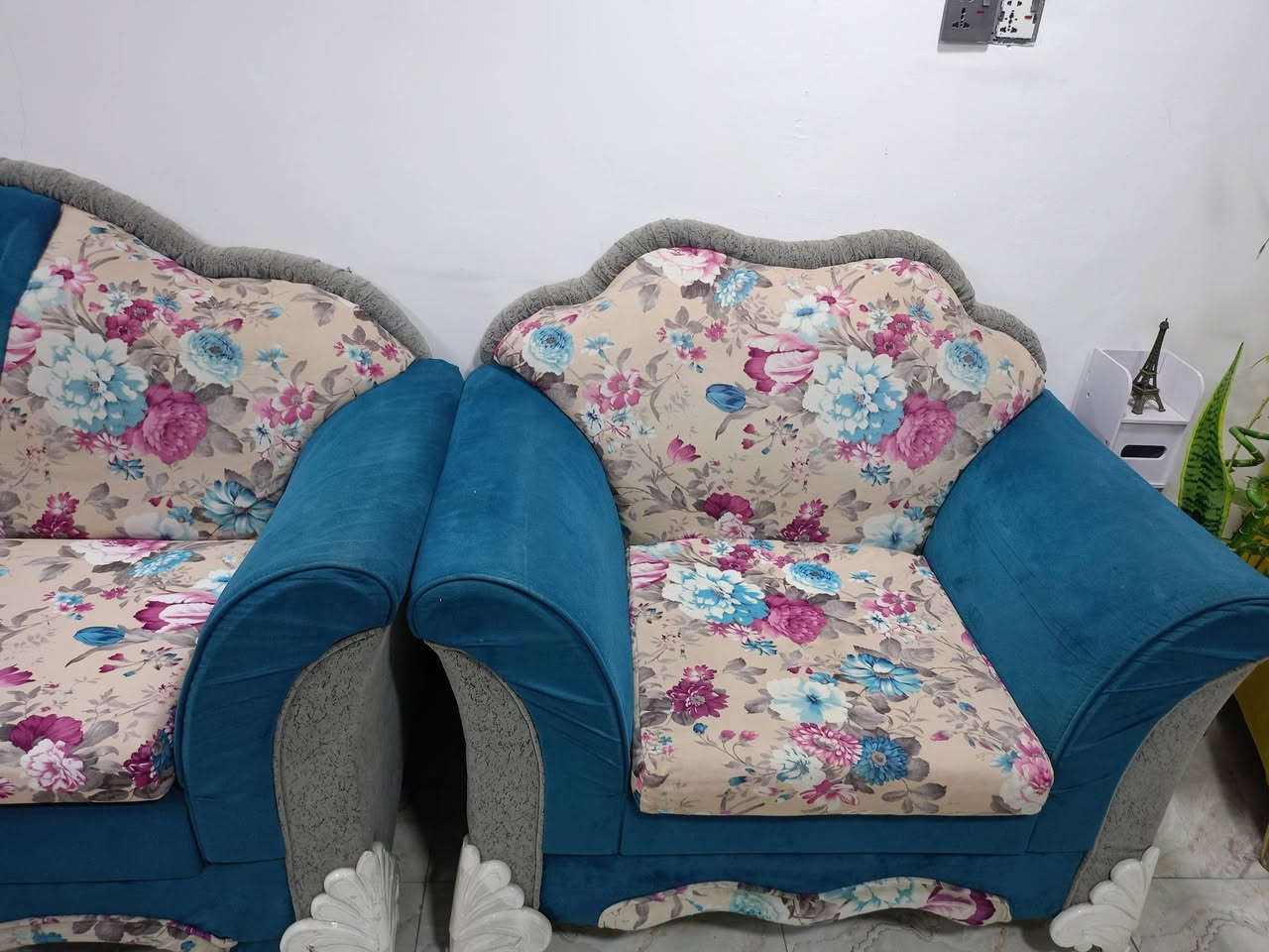 قنفات للبيع 8 مقاعد مستخدامات وياهة 6 كوشات المكان الزعفرانية
السعر 300 وبي مجال للطيبين
للاستفسار: *********** اتصال او واساب
