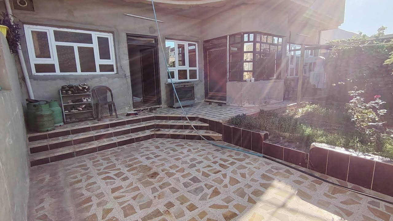 🏠 بيت للبيع – برطلة / حي النسيم
📍 موقع مميز داخل حي النسيم
✨ تفاصيل البيت:
📐 المساحة: 300 متر
📏 الواجهة: 25 متر
🚗 كراجين سيارات
🍳 مطبخ واسع
🛋 غرفة استقبال مرتبة
🍽 غرفة طعام مستقلة
🛏 3 غرف نوم
✔️ تصميم عملي
✔️ مساحة كبيرة وواجهة عريضة
✔️ مناسب للعوائل
✔️ منطقة هادئة وقريبة من الخدمات
💰 السعر: (يُذكر عند الاتصال / قابل للتفاوض)
📞 للاستفسار: ***********
🚫 يرجى الاتصال للجادين فقط
