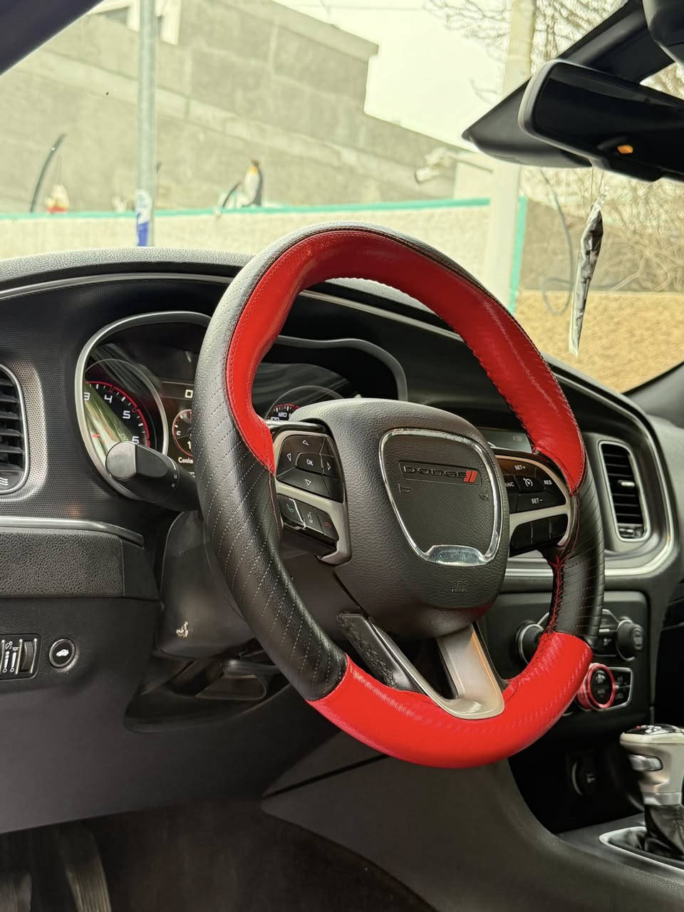 جارجر  (2017) (رالي)
السيارة كندي كلين 

السيارة  جديدة ماكو هيج نضافه 

 لون مميز مكفولة  من الضربه والصبغ   و البارد 

رقم اربيل الدولي بسمي هزه جديده تحويل ثاني يوم 

   ماشية (76) الف كم 

مواصفات الرالي الفول معروفه

لايت زنون اصل 

فتحة 

سستم صوت بيتس 

مري تعتيم 

ترحيب بل مري 

رادار جانبي 

كشنات حضن 

كشنات تدفئة 

شاشة كبيرة 

دمام بل صندوك 

كامره خلفيه دواره 

عداد ٢٦٠ 

حساس خلفي 

تو ويل 

منظومة زينون بلاديه 

بيهة عدة انضمة 

شاشة اعطال 

كراسي  كهرباء 

ومعروفة مواصفات الفول الباقية 

السعر  (248) وبيهة مجال 

رقمي ***********

مكاني بغداد بيع او مراوس
