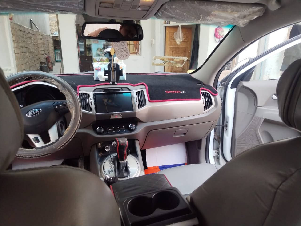 🚗 للبيع – كيا سبورتج 2016 🚗
سبورتج موديل 2016  
نظافة ممتازة جداً كما موضح بالصور 👌  

📍 المكان: صلاح الدين / بلد  

🔹 للاستفسار الاتصال بل رقم 
***********
