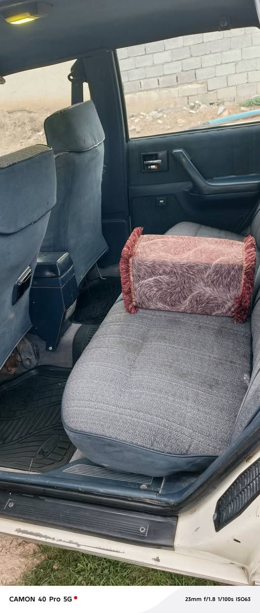 سلام عليكم اولدز موديل ٩٠ رقم دولي بسمي محرك وكير خير من الله التبريد جان شغال بس من بدلت المحرك راح التبريد تدفئة شغالة صدر أمامي خلفي جديد تخم تاير سنترلك كلة شغال بيها أماكن صبغ السيارة بلادية بس ابيع احزام السعر ٥٥ وبيها مجال قليل ***********
