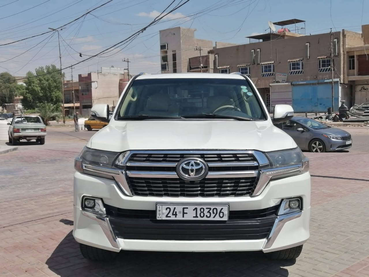 ***********
رايدهة ب 264 ورقة بيع او مراوس حسب القناعة 
لاندكروز جكسارة 2014 محدث 2021
محرك v8 سلندر
ماشية 134 الف كم 
3 قطع تبريد
سلايد
شاشة كاميرا
حساسات خلفيه
تحكم ستيرن جهتين
مري شفط كهرباء
ويل كب دعاية
لايت زنون
هزة وفحص جديد
سنوية باسمي تحويل مباشر
السيارة صبغ عام
