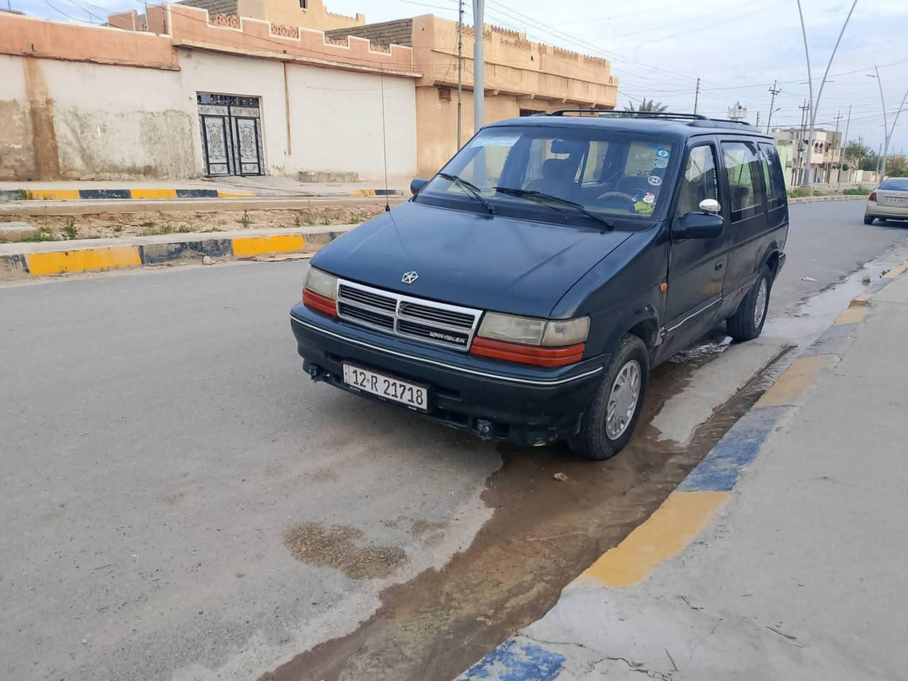 كليزر لبيع موديل 1992رقم نينوئ انكليزي هزه جديد سنويه 30 محرك دوج اصلي مالو كير وتماتيك كهربي مرغوب صاصي قصير مرغوب كولشي بي جاهز سعر 33بي مجال قليل رقم صاحب سياره (***********)
