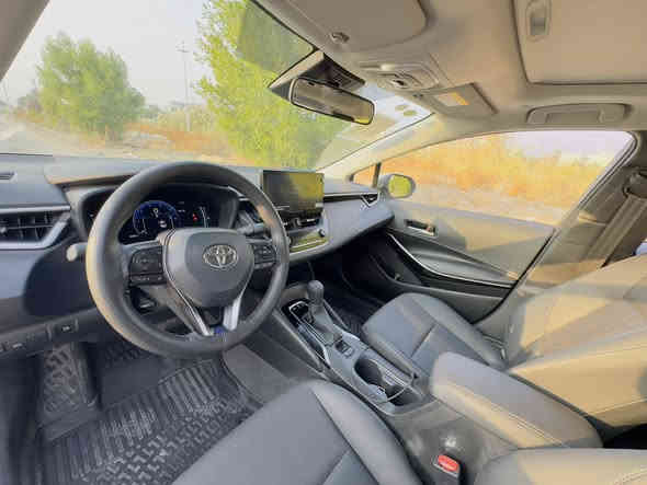 السلام عليكم 
كورلا 2025 هايبرد الشكل الخليجي زيرو ماشية ٦ الاف رقم بغداد الدولي  
السعر 156 وبيها مجال للاتصال ***********
فول مواصفات ( فتحة - بصمة - قيادة ذاتية - رادار امامي وجانبي - اوتو هولد -لايت ولدات زينون امامي خلفي - تحديد مسار - كشنات جلد - كامرة دوارة - شاشة تدعم الكار بلي واندرويد اوتو - حساس اطارات - شاشة اعطال - تبريد قطعتين )
مكان السيارة بغداد الدورة
