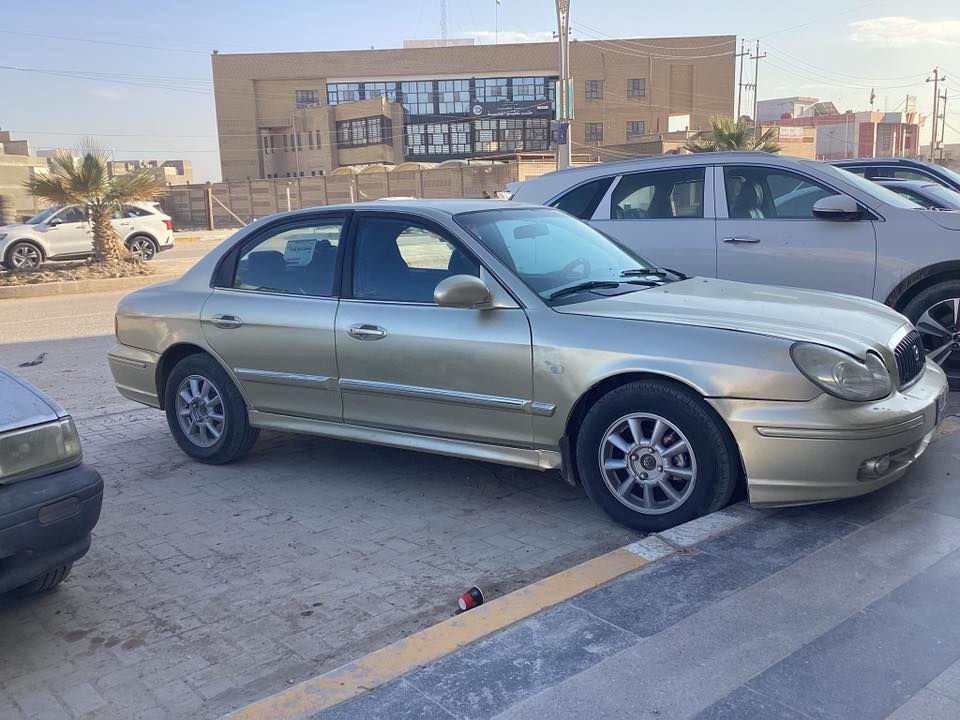 السلام عليكم سوناتا2002 وفود مصبوغه عام للجماليه مكان السياره ديوانية سعر 65 ***********
