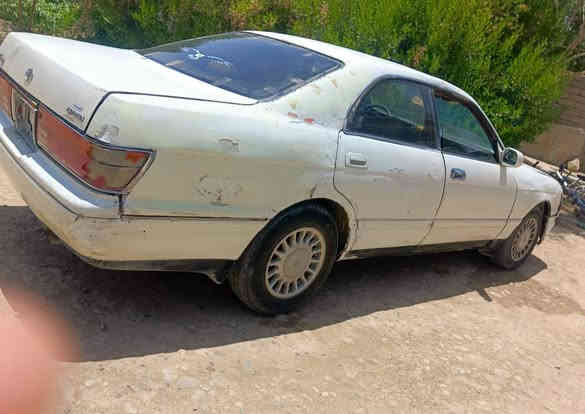 السلام عليكم بطه كص للبيع كير ومحرك شرط صدر تعبان وتايرات نص عمر السعر 11 وبيها مجال الرقم *********** العنون صلاح الدين بيجي ناحية الحجاج
