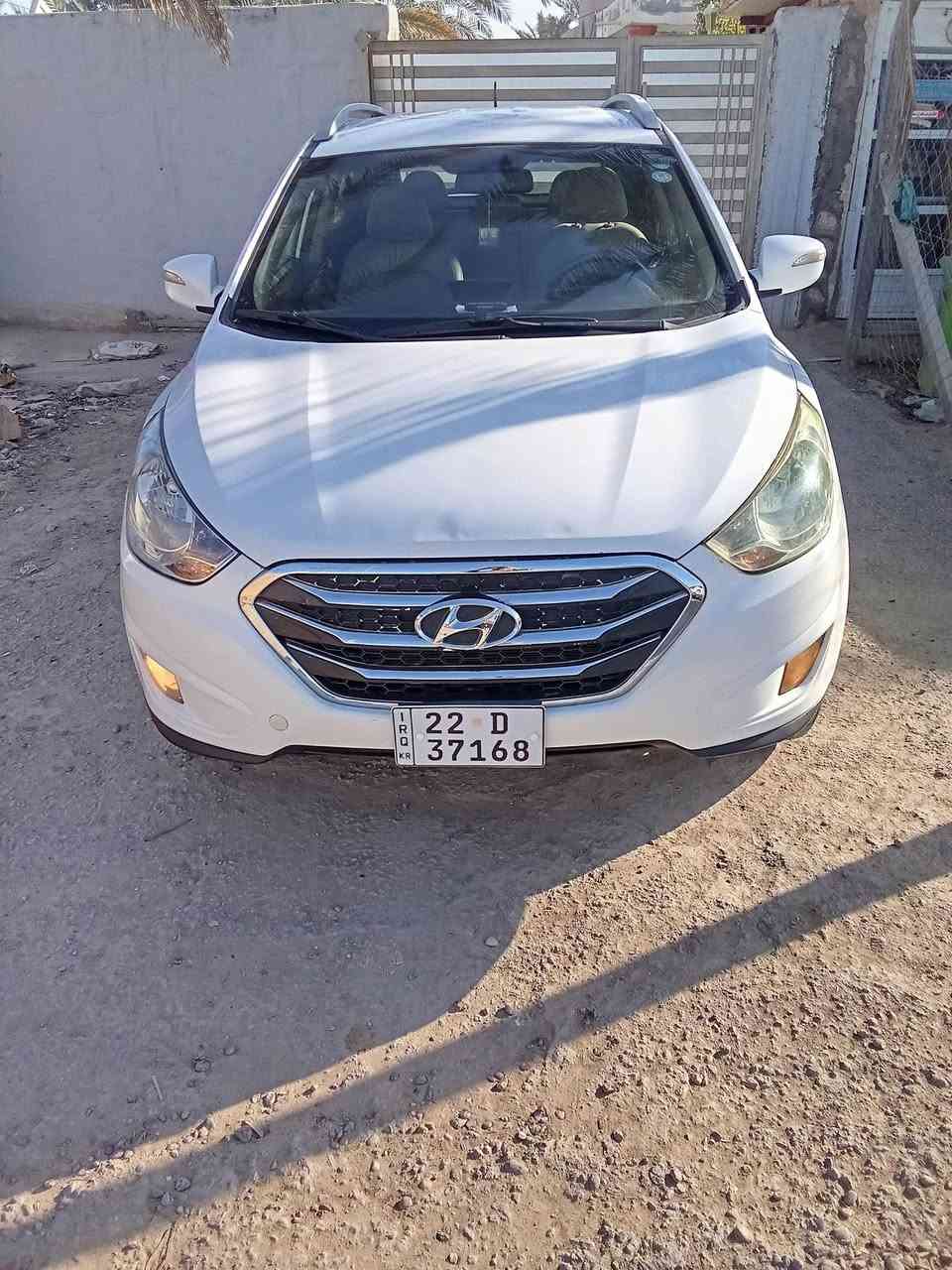 سلام عليكم توسان خليج  للبيع موديل 2014 تبديل بنيد فقط ولباقي كفاله بدون دواخل رقم اربيل دولي هزه وسنويه جديد بسمي شخصيا السعر 135 وبيها مجال مكاني بابل الحمزة الغربي واي استفسار اتصل على رقم ***********
