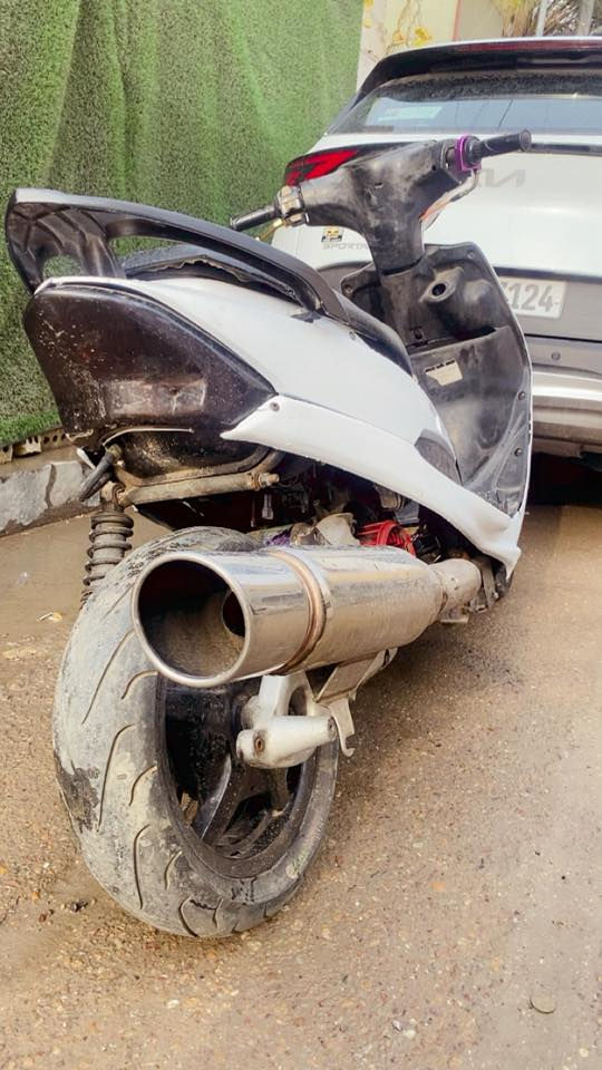 سلام عليكم شباب دراجه ماكس عدله مكينة سكنس دراجه نضيفه مكينه 58 بيها تزويدات
بوشه 58 رياضي ليموسي 
سلف كبير رياضي 
صالنصه حلك عريض رياضي 
ويل امامي مشيف رياضي 
كفرات اربع ولفات 
اشاير اربع ولفات 
بك لايت اربع ولفات 
عضمه سكليتر رياضي 
كلج خلفي رياضي حاويه 
راديتر مي توبو 
زوج تايرات امامي خلفي جلاتيني 
مكاني الحريه دباش سعر الدراجه 500 قفل مشكلتها من تمشي تكطع نار فقط ***********
