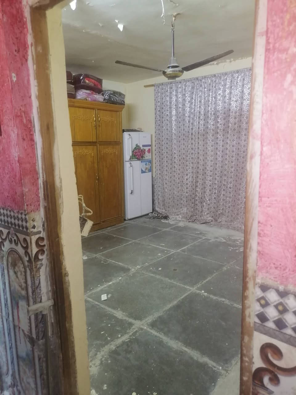 يالله سلام عليكم عرظ بيت اللبيع الرشاد زراعي واقع حال المساحه 200قرب مطعم جوري السعر 37وبي مجال الاستفسار *********** واتساب
