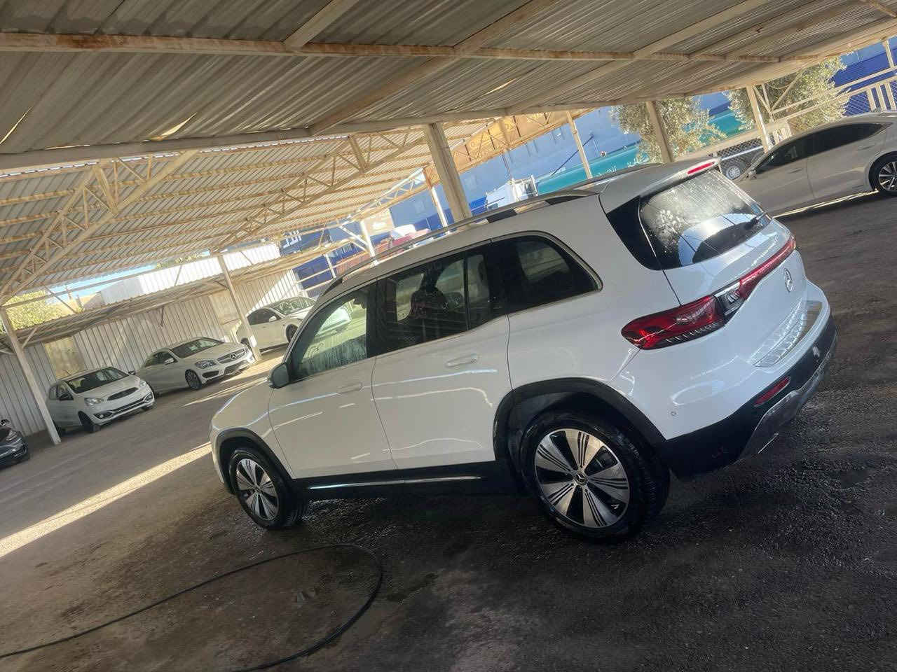 السلام عليكم
مارسيدس EQB 2023
كهرباء بالكامل 
الفول ايمشي ٥٥٠ كيلو 
جاهزه السياره
صور الضرر داخل المنشور 
مكان السياره سامراء 
سعرها مناسب 
للاستفسار اتصل وتدلل
***********
