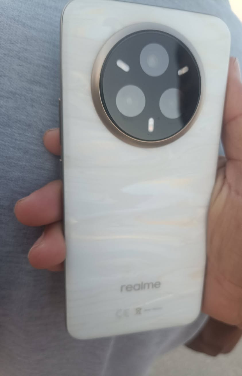 السلام عليكم 
ريلمي 14برو 5G
ذاكره 512 باقي تفاصيل داخل صور  السعر 500وبيه مجال قليل استخدام شخصي شهر واحد فقط اخو الجديد


**إذا كنت صاحب هذا الإعلان وتريد حذفه لأي سبب، رجاءا أرسل رسالة إلى الدعم الفني**