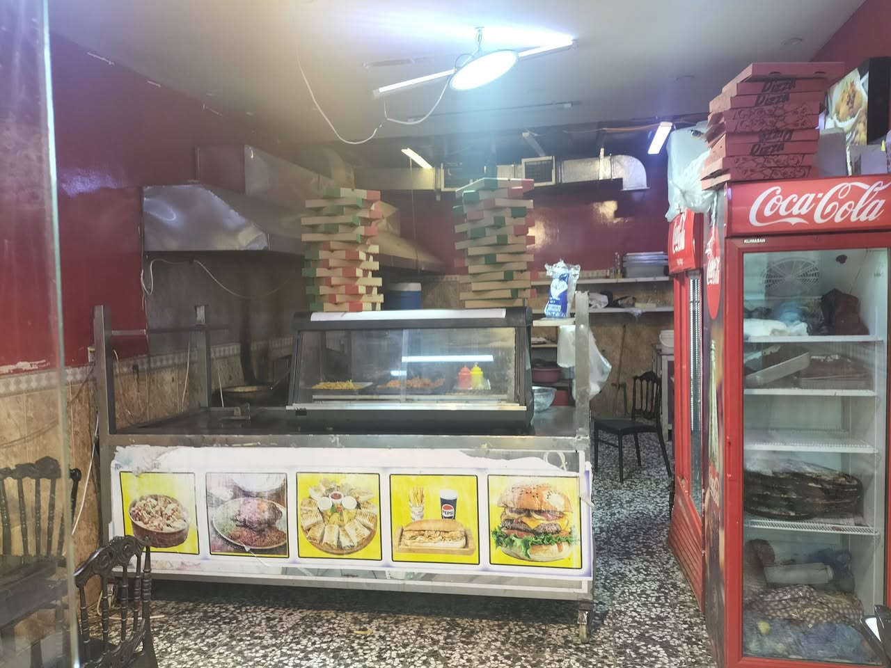 للبيع
مطعم للبيع مدينة الصدر شارع الداخل قطاع 46 مقابل سوق عريية 
التصال على الرقم 
***********
