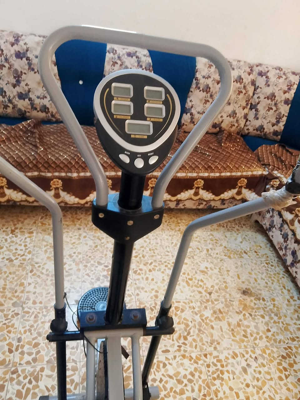 جهاز رياضي للبيع السعر 70


**إذا كنت صاحب هذا الإعلان وتريد حذفه لأي سبب، رجاءا أرسل رسالة إلى الدعم الفني**