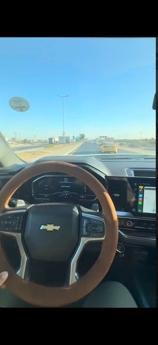 سلام عليكم للبيع سلفرادو 2024 فول موصفات اعله فئه RSTباب طويل بدي قصير المرغوب باسمي رقم اربيل تحويل ثاني يوم سياره بيه كارت تظليل رسمي لكل جامات سياره ١٠٠ بل ميه سياره حلوه وجديده بكل معنى الكلمه بل الحقيقه بعد احله من الصور بعده على وضع الشركه ماشيه 24 الف فقط سياره ليبل واحد مامفتوح بيه برغي مكفوله عدى اقل شبر ضبغ بخشم بنيد فقط صور امريكا موجوده بل منشور  سياره بجم كبس مامعلوب بيه شرط فحص بدون دواخل بل عافيه على الي ياخذه جديده بكل معنى الكلمه موصفات فول الفول جلد كراسي كهرباء مساج بل كشنات تدفئه تبريد بل كشنات بيه ١٢ كامره 360 درجه ردارات بيه من كل جهات قياده ذاتيه شاشات جبيره دجتل كير طرح وضعيات قياده ٨  تشغيل عن بعد بصمه بدي كهرباء حساسات امامي خلفي  نقطه عمياء  شفتات سرعه تدفئه استيرن  توقف عند الطورئ وبيه بعد موصفات حيل هواي اتصال على رقم تالي ***********
