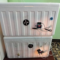 فقاسه للبيع.. ٧٥.. بيضه تقليب يدوي نسبه التفقيس ناجحه و حسب الكهرباء م...