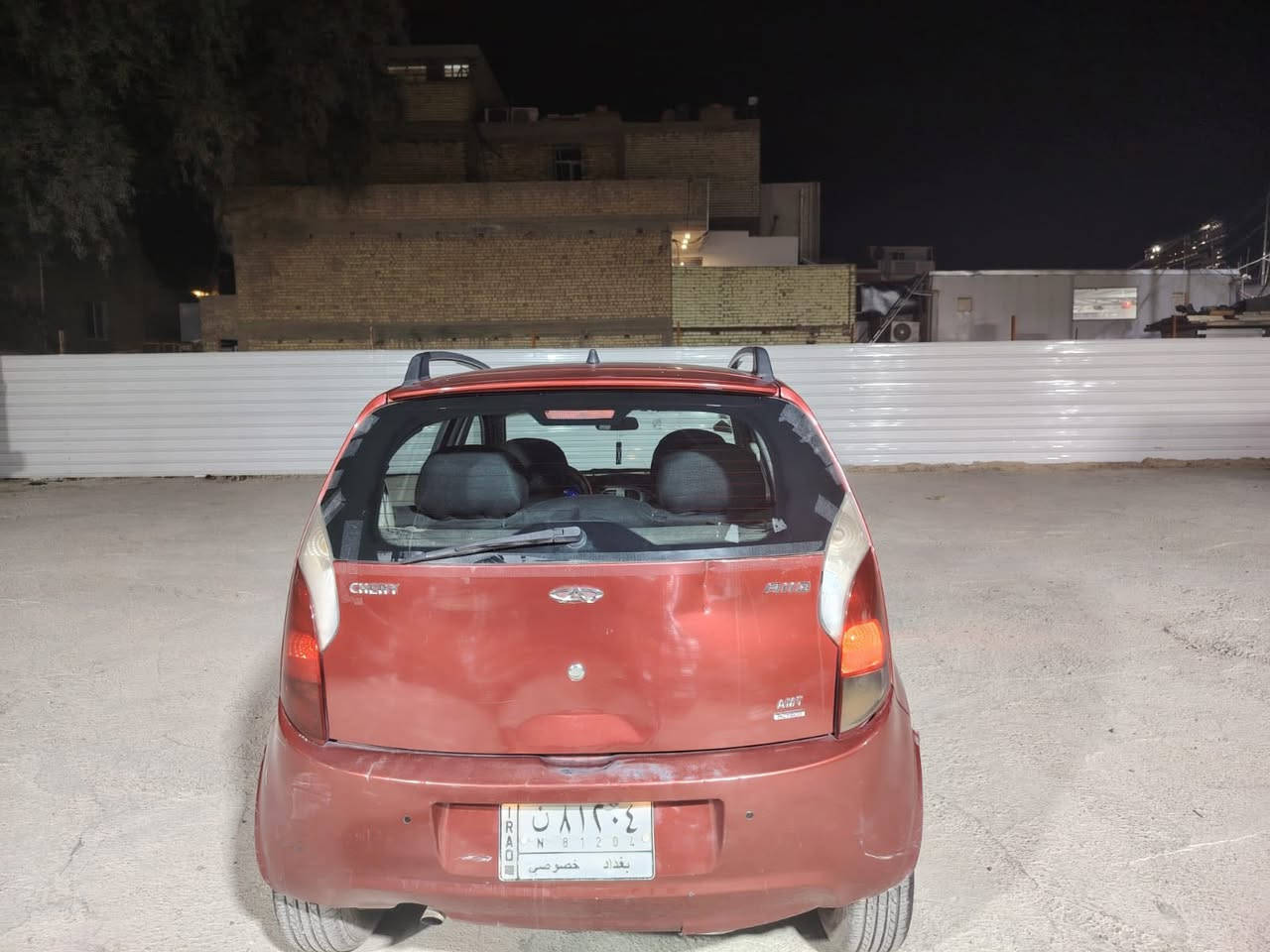 شيري a1 للبيع 
موديل 2013 رقم بغداد مشروع وطني 
بيها ملاحظات بالكشر بيها طخطخات 
كير مكفول محرك بي صوت بس بالكبس 
صدر ودرايم شفت جدد 
تايرات نضاف 
داخلها نظيف 
مكانها بغداد الاعظمية 
السعر 24 ورقه وبيها مجال 
***********
