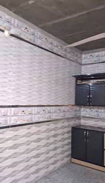 دار ٢٠٠ متر طابو صرف
البناء عكادة نظيف جدا
استقبال
ومطبخ
وصاله
وصحيات خارجية وداخلية
واربعة غرف نوم اثنان في الأرضي واثنان في الأعلى
مناور
وكراج سيارة
الارضيه كرانيت
السعر ١٣٠ مع المجال
خدمات كاملة تبليط رصيف ماء مجاري كهرباء
الموقع الديوانية حي العسكري الثالث بين  مدرسة الجنائن  ومدسة الظفر.
للاستفسار أكثر مراجعة مكتب التوكل للعقار الكائن في حي العسكري شارع ٣٠ او الاتصال والمراسلة على الواتساب على الرقم ***********
