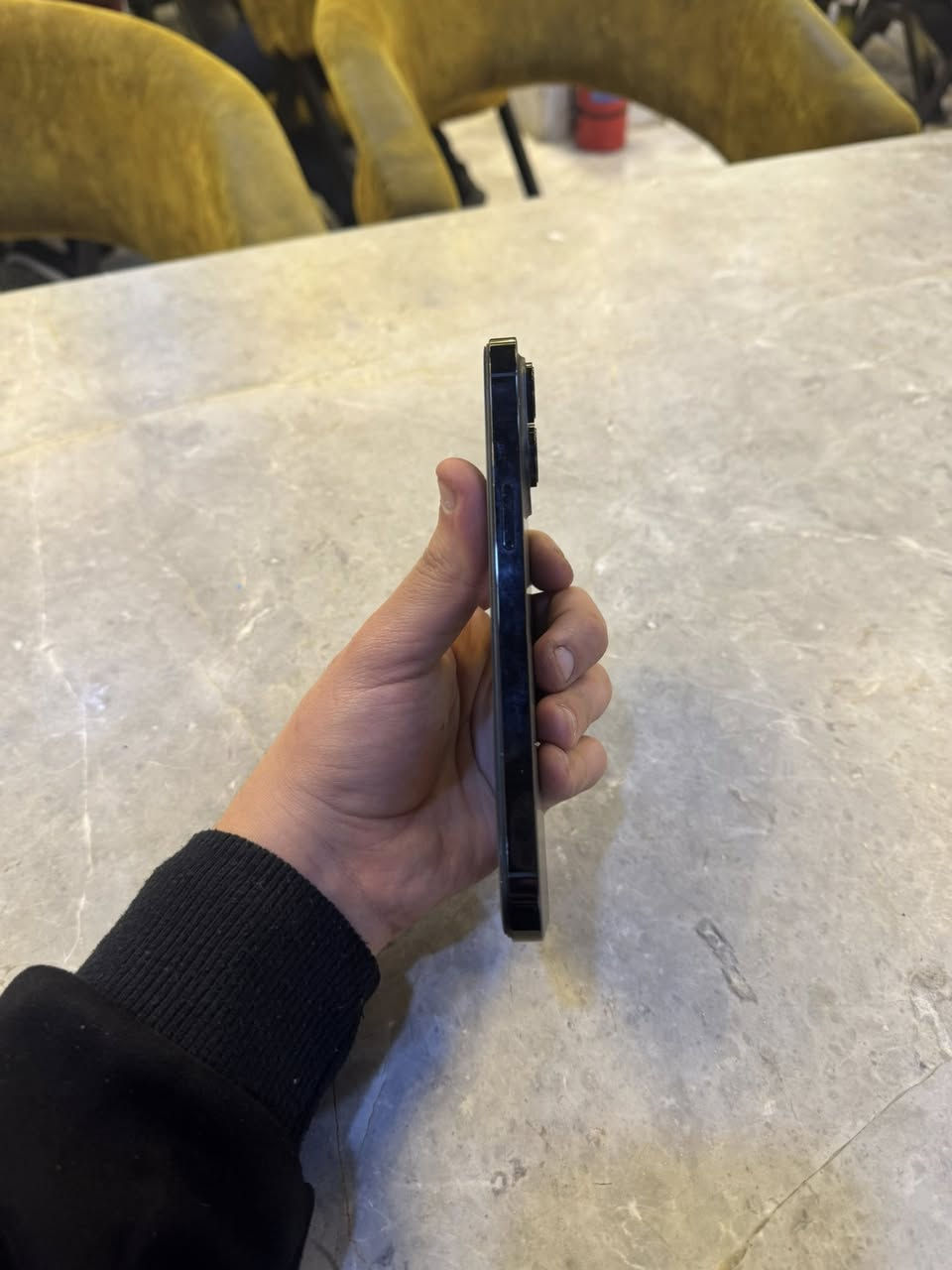 ‏iPhone 14 Pro ماكس ذاكرة 128 بطارية 75 السعر 550 وبي مجال فقط مبدل شاشة نوعية زينة تواصل على الخط فقط ***********
￼
