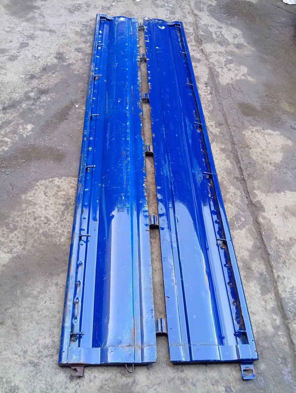 سلام عليكم ورحمه الله اخوان صفاح مال بدي كيه نثيه ازرق اصل  نضافه 70بلميه للبيع السعر 250وبيهن مجال للطيبين العنوان النجف الاشرف حي الصناعي شارع الاعداديه يم ساحه الأمريكي اللاتصال ***********ابو نبأ
