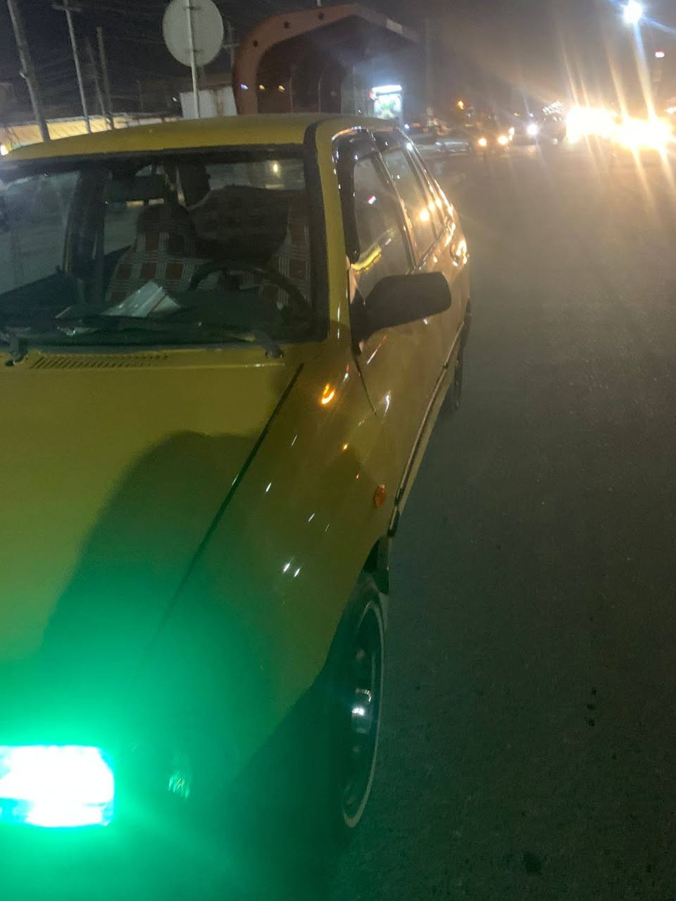 السلام عليكم شباب سايبا موديل 2012 سياره رقم صدامي راعيها ب الدير بس ما اندله سياره جديده سنويا منتهيه
مكينه نضيفه الكير بس رابع يفلت حداديه جديده 
سعر 20 وبيها مجال مكاني البصرة كرمه علي 
*********** وشراي بخدمته
