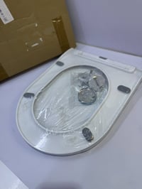 قاعدة حمام غربي • جديدة • مع ملحقات