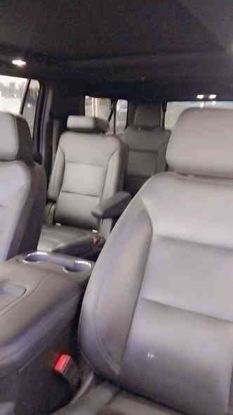 سوبر بان خصوصي موديل ٢٠٢١فول مواصفات شنو الي بالك موجد وارد أمريكي حادث جنطة اي قطعة مامفتوحه بجم كبس ماشيا ٧٢الف السعر ٣٨٥الاستفسار على رقم *********** تحويل ثاني يوم
