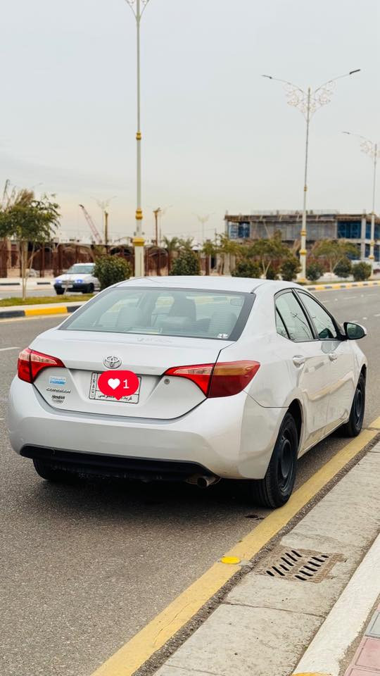 كورلا ٢٠١٩ وارد امريكي بدون ايرباك
مواصفات عاديه

ماشيه ٨٨٥٠٠ ميل قابل للزياده

كير و محرك بلادي

حادثها قطعه واحد صبغ جاملغ خلفي 

قطعتين بارد جاملغ امامي جهة السايق و الصدر

محرك ١٨٠٠ بانزين

شاشه و تحكم ستيرن 

صورة الشاصي مرفقه 

#السعر ١٣٥ ورقه 

للاستفسار ***********
